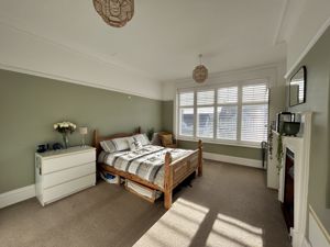 Photo 17- click for photo gallery